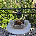 Lovely Appartment With 2 Bedrooms Nice Liberation