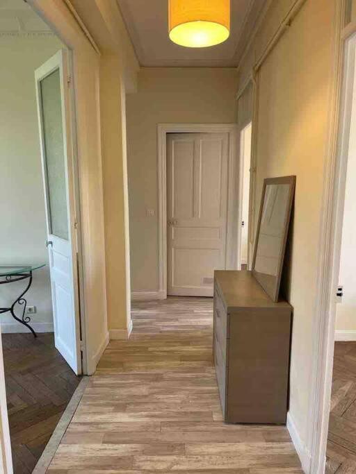 Lovely With 2 Bedrooms Liberation
