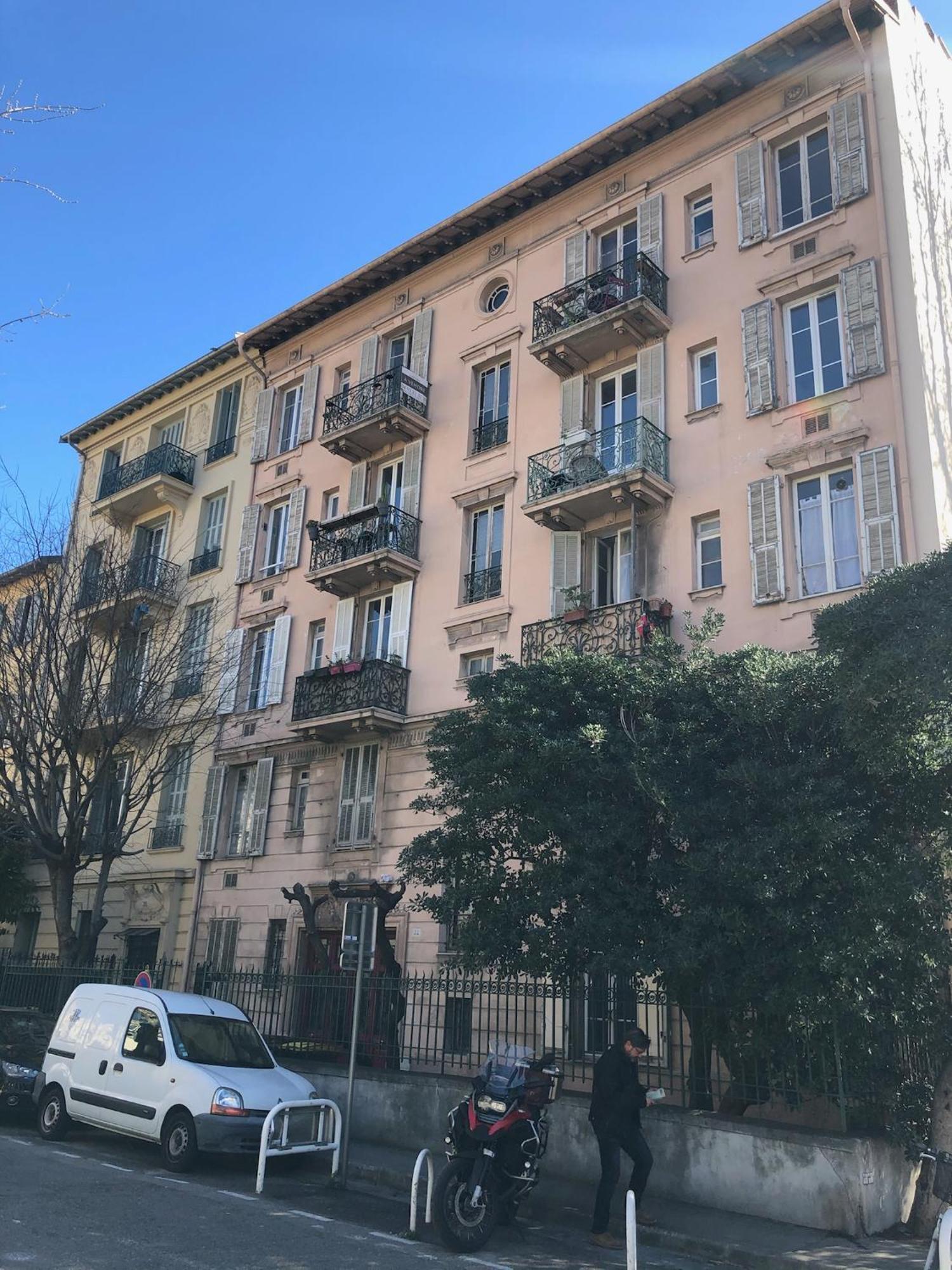 Lovely With 2 Bedrooms Liberation Nice